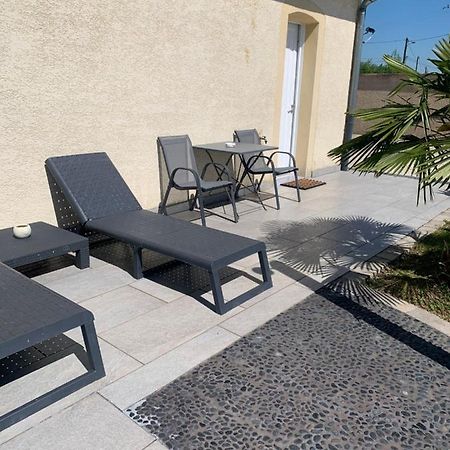 Studio Independant Avec Piscine Et Jardin L'Abergement-Sainte-Colombe المظهر الخارجي الصورة